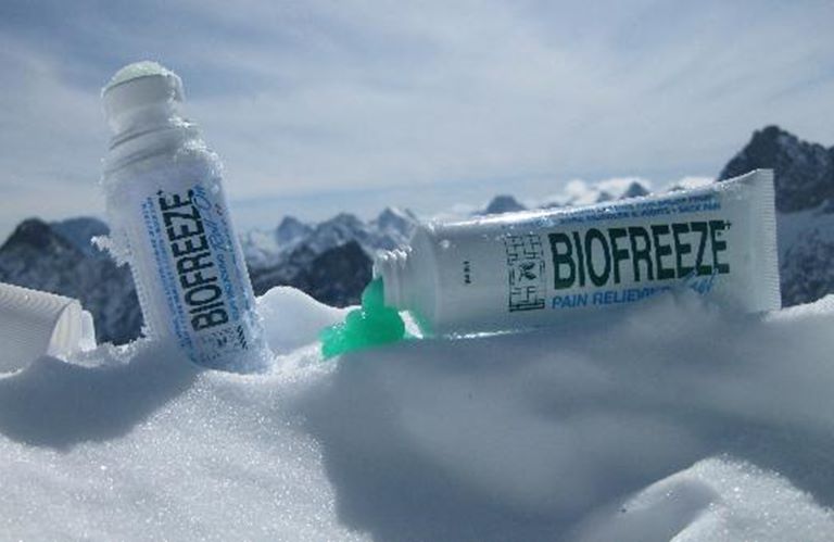 Biofreeze pain relieving cream